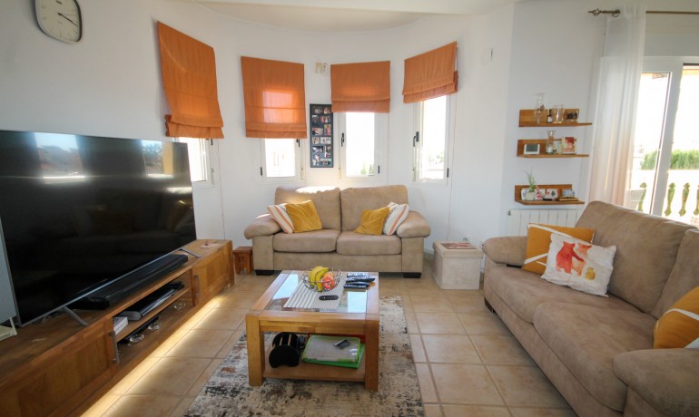 Herverkoop - Villa -
San Miguel de Salinas* - San Miguel de Salinas Alicante