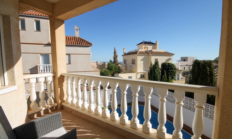 Herverkoop - Villa -
San Miguel de Salinas* - San Miguel de Salinas Alicante