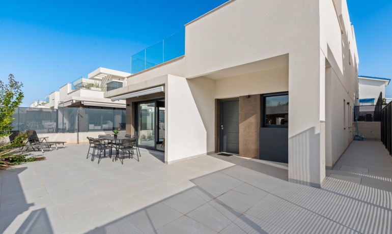 Herverkoop - Villa -
San Fulgencio - La Marina