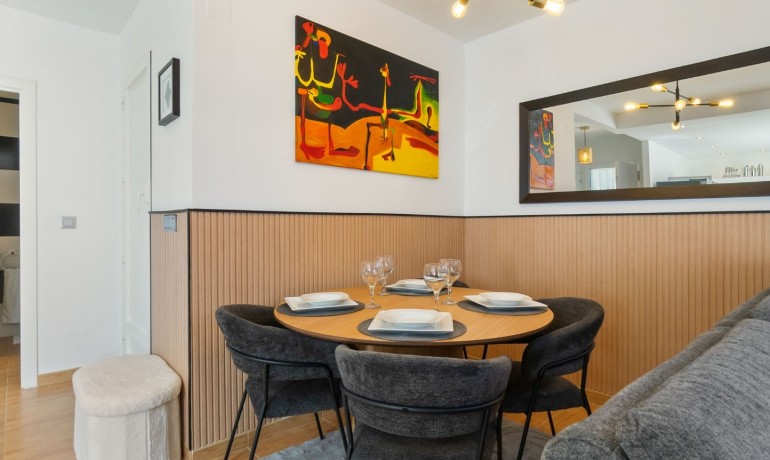 Herverkoop - Huis -
Orihuela Costa* - Villamartin*