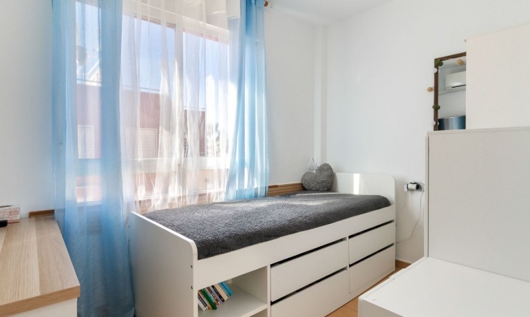 Herverkoop - Huis -
Orihuela Costa* - Villamartin*