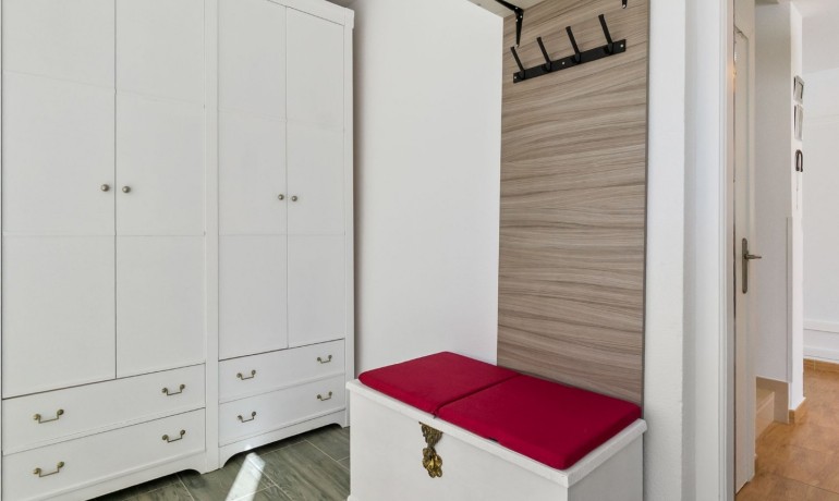 Herverkoop - Huis -
Orihuela Costa* - Villamartin*