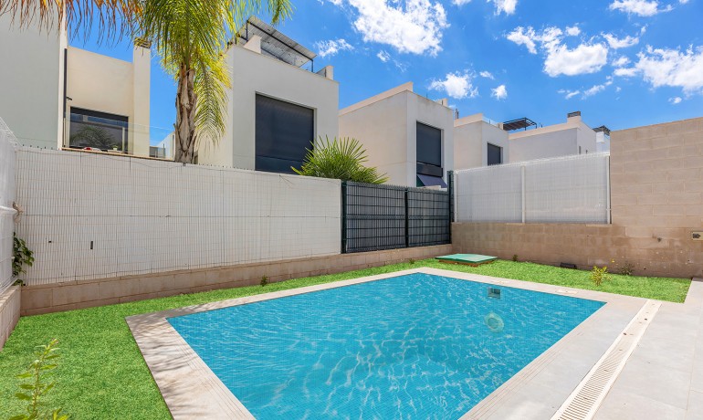 Venta - Villa -
Orihuela Costa