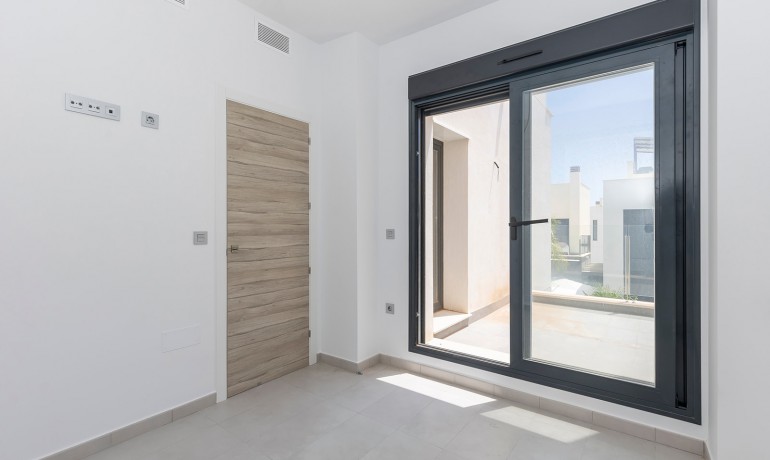 Venta - Villa -
Orihuela Costa