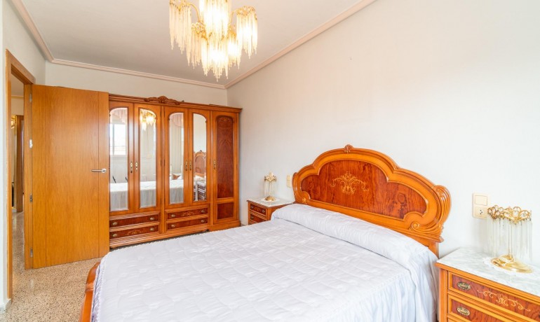 Sale - House -
Orihuela* - Desamparados-Hurchillo-Torremendo