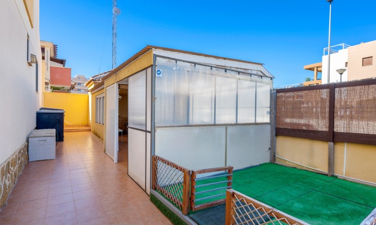 Herverkoop - Huis -
Orihuela Costa* - Los Dolses*