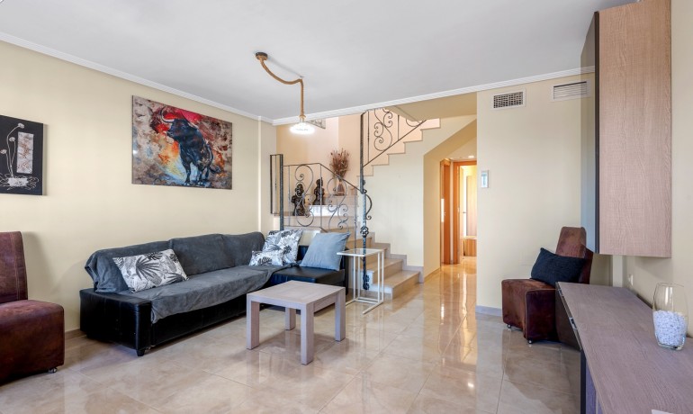 Herverkoop - Huis -
Orihuela Costa* - Los Dolses*