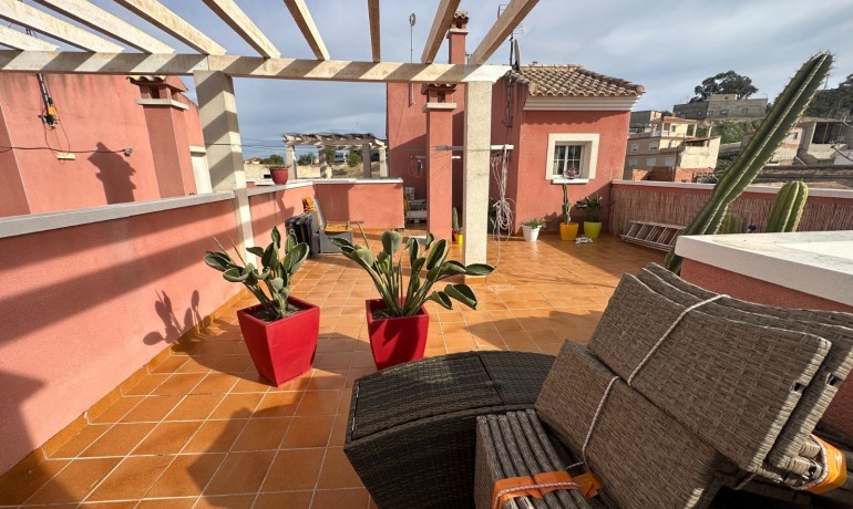 Herverkoop - Huis -
Bigastro