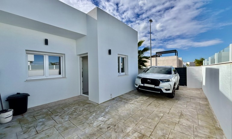 Herverkoop - Villa -
Benijofar - Benijofar - Village