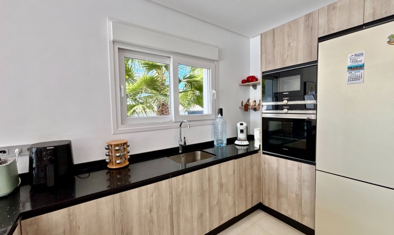 Herverkoop - Villa -
Benijofar - Benijofar - Village