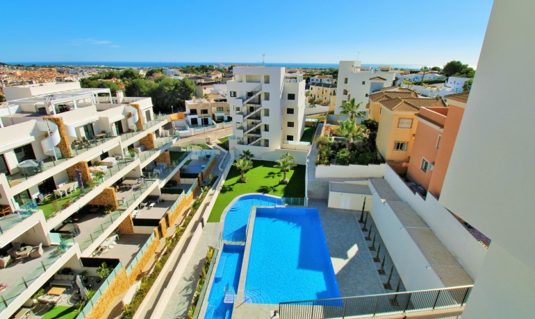 Sale - Apartment / Flat -
Villamartin
