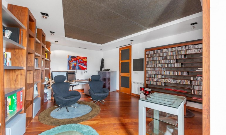 Herverkoop - Appartement / Flat -
Torrevieja* - Paseo maritimo