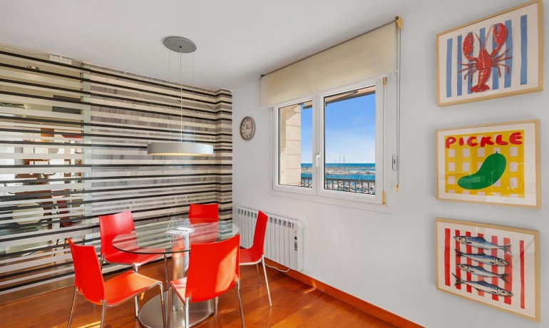 Herverkoop - Appartement / Flat -
Torrevieja* - Paseo maritimo