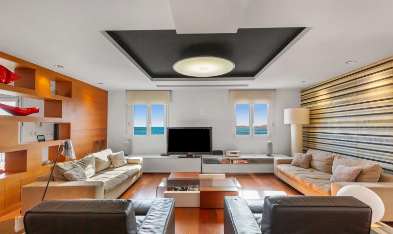 Herverkoop - Appartement / Flat -
Torrevieja* - Paseo maritimo