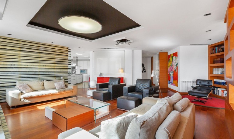 Herverkoop - Appartement / Flat -
Torrevieja* - Paseo maritimo