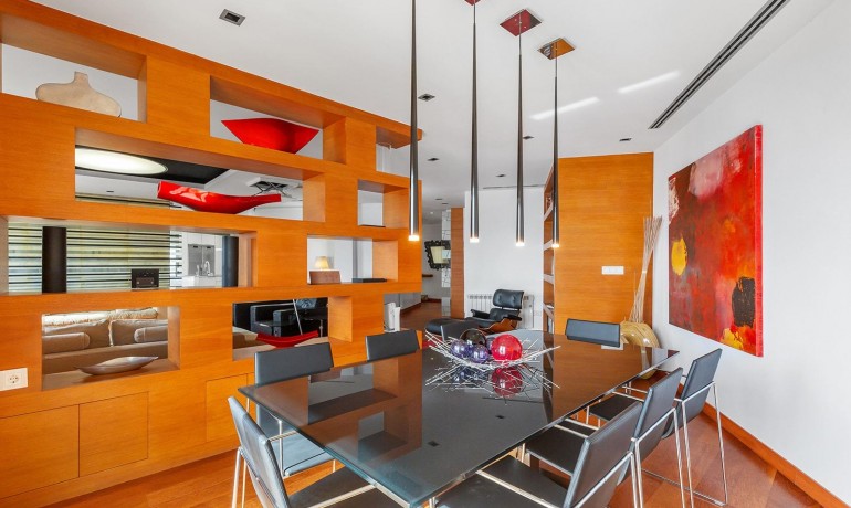 Herverkoop - Appartement / Flat -
Torrevieja* - Paseo maritimo