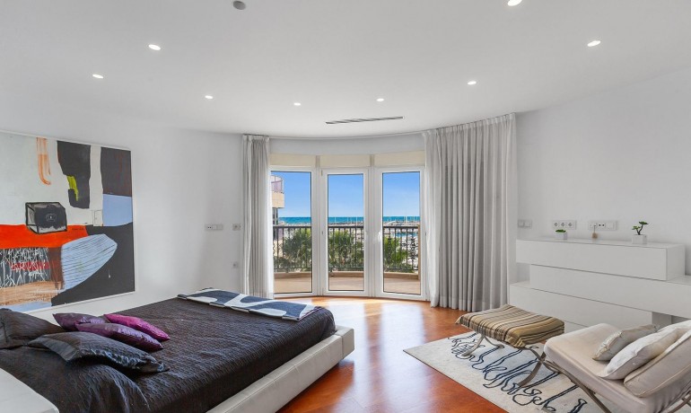 Herverkoop - Appartement / Flat -
Torrevieja* - Paseo maritimo