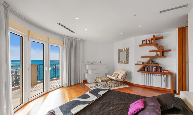 Herverkoop - Appartement / Flat -
Torrevieja* - Paseo maritimo