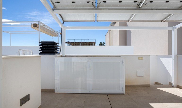 Herverkoop - Huis -
Benijofar*