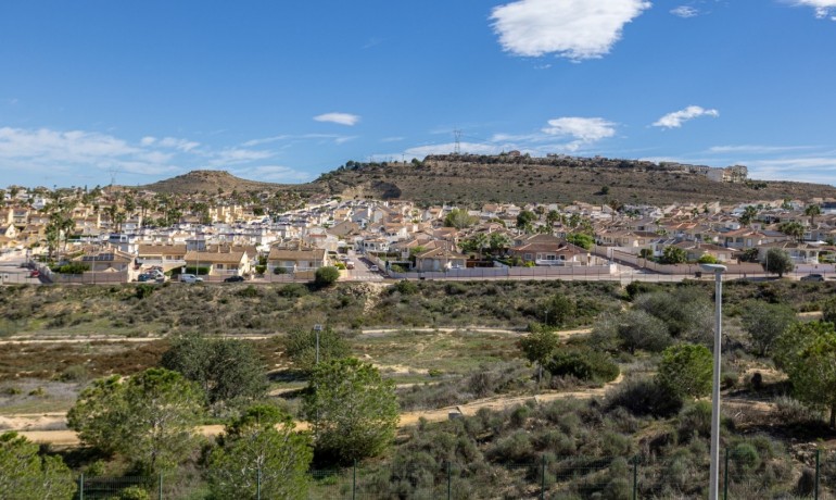 Herverkoop - Huis -
Benijofar*