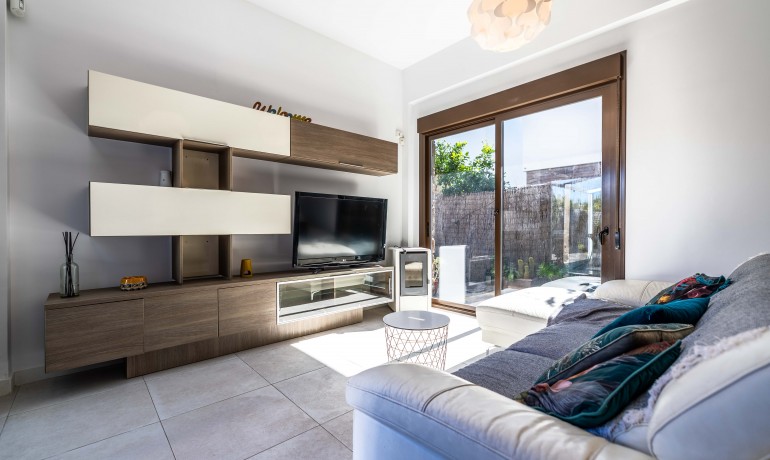 Herverkoop - Villa -
Orihuela Costa* - Lomas de Cabo Roig