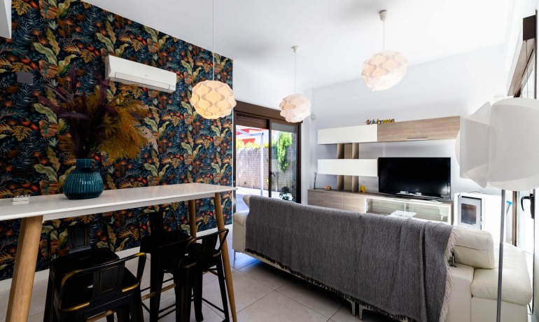 Herverkoop - Villa -
Orihuela Costa* - Lomas de Cabo Roig