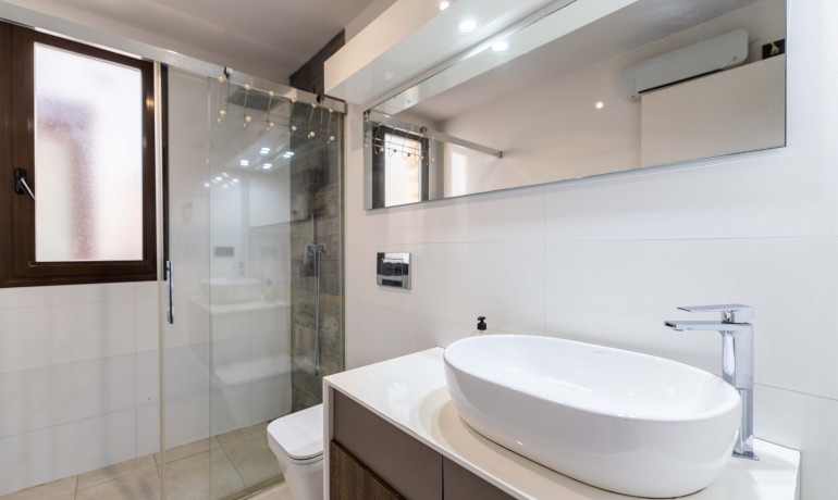 Herverkoop - Villa -
Orihuela Costa* - Lomas de Cabo Roig