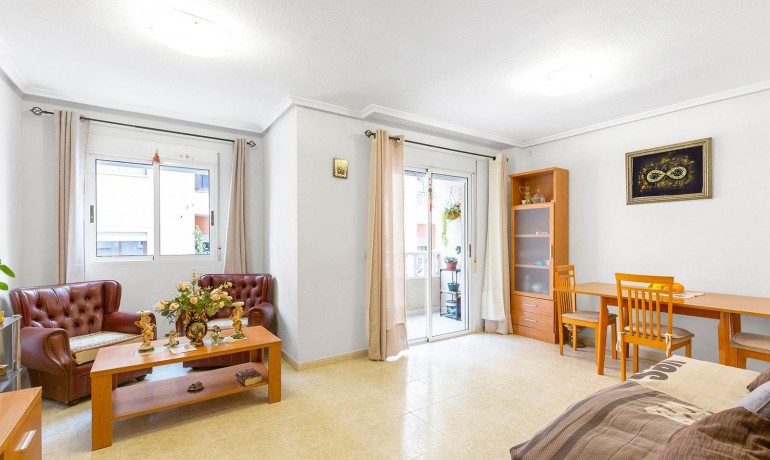 Herverkoop - Appartement / Flat -
Torrevieja* - Centro