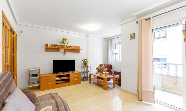 Herverkoop - Appartement / Flat -
Torrevieja* - Centro