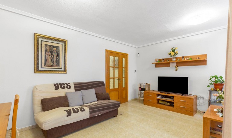 Herverkoop - Appartement / Flat -
Torrevieja* - Centro