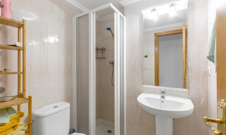 Herverkoop - Appartement / Flat -
Torrevieja* - Centro