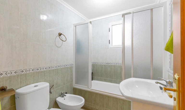 Herverkoop - Appartement / Flat -
Torrevieja* - Centro