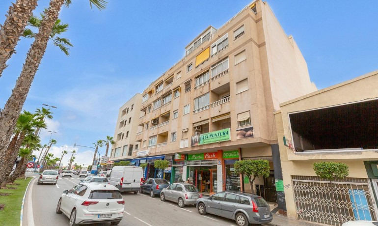 Herverkoop - Appartement / Flat -
Torrevieja* - Centro