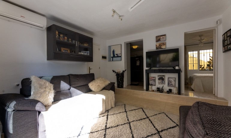 Venta - Villa -
Las Ramblas