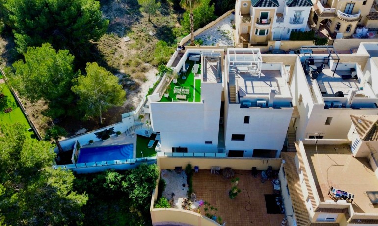 Sale - Villa -
Orihuela Costa* - Villamartin*