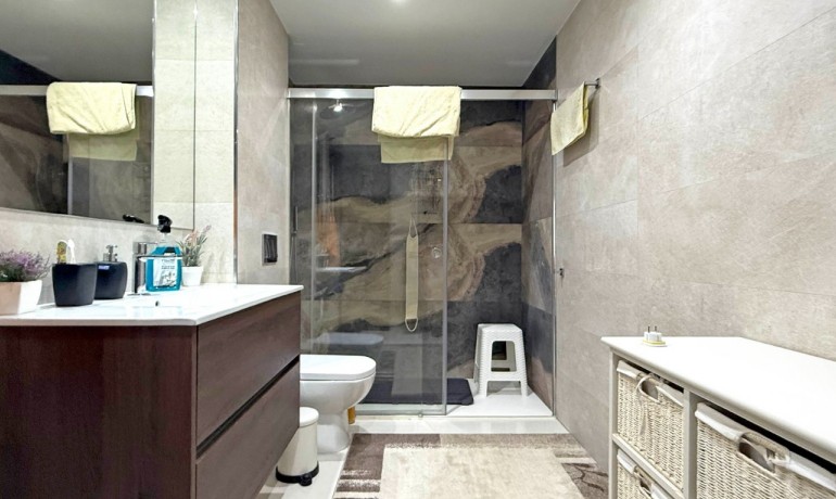 Sale - Villa -
Orihuela Costa* - Villamartin*