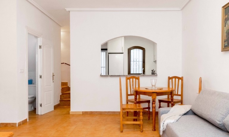 Herverkoop - Huis -
Orihuela Costa* - La Zenia*