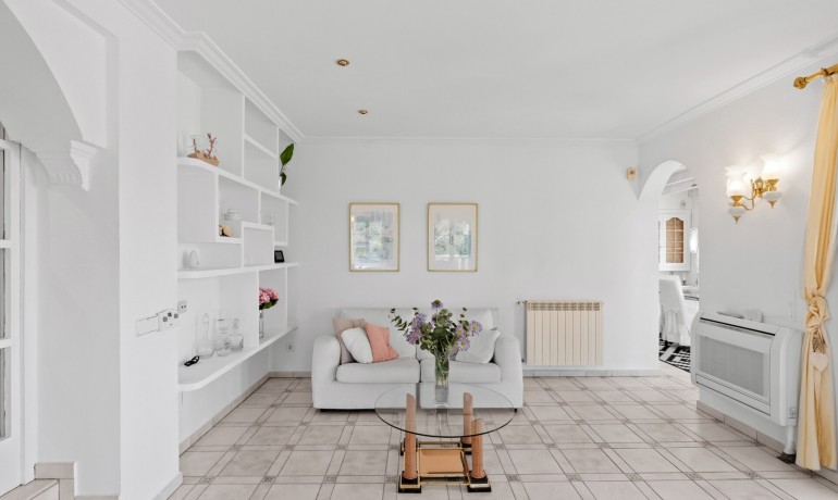 Herverkoop - Villa -
Port d'Andratx - Andratx