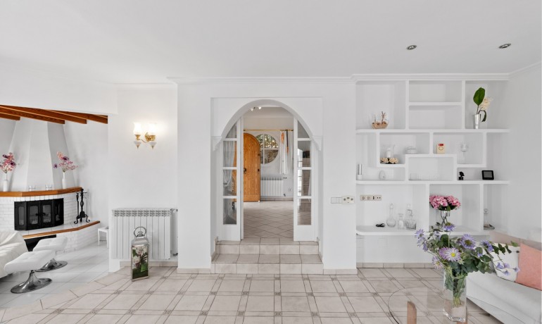 Herverkoop - Villa -
Port d'Andratx - Andratx