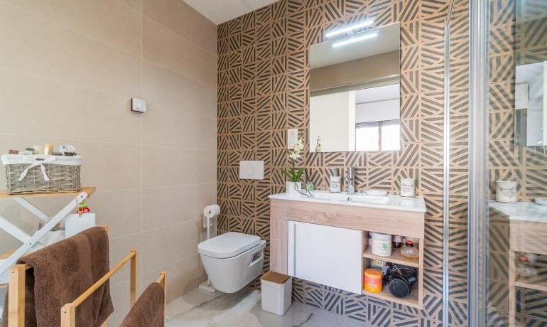 Herverkoop - Appartement / Flat -
Orihuela Costa* - PAU 26