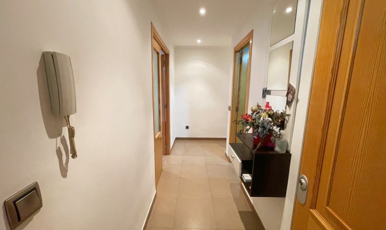 Herverkoop - Appartement / Flat -
Rojales