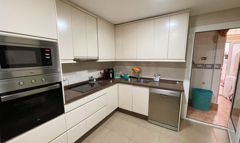 Herverkoop - Appartement / Flat -
Rojales