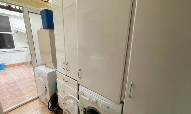 Herverkoop - Appartement / Flat -
Rojales