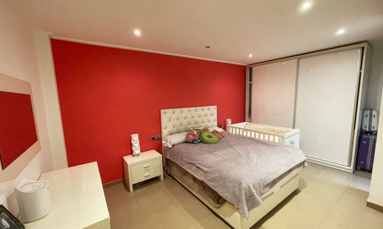 Herverkoop - Appartement / Flat -
Rojales