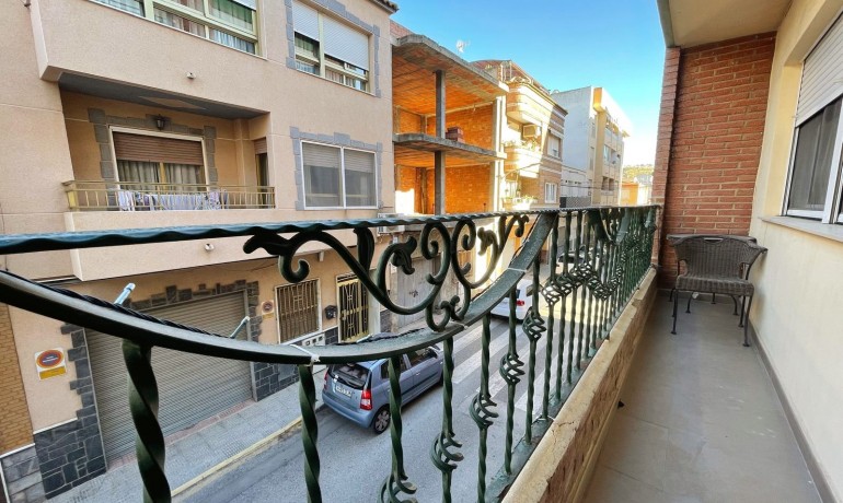 Herverkoop - Appartement / Flat -
Rojales