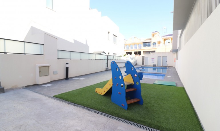 Herverkoop - Appartement / Flat -
Benijofar - Benijofar - Village