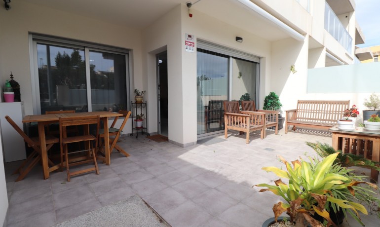 Herverkoop - Appartement / Flat -
Benijofar - Benijofar - Village