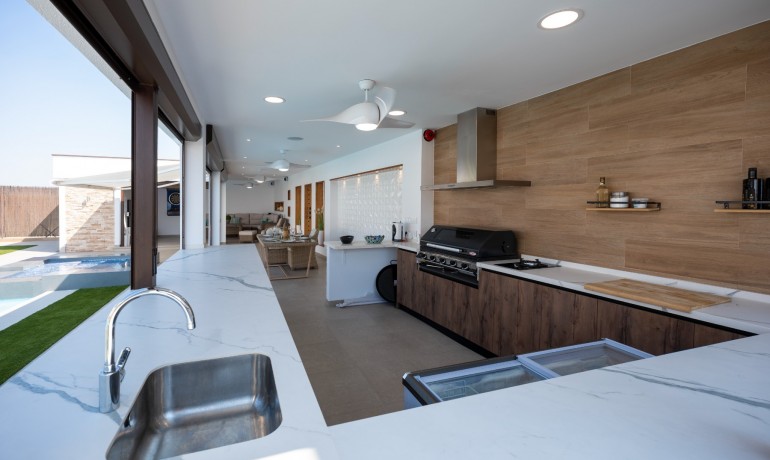 Herverkoop - Villa -
Jerónimo y Avileses - Jerónimo y Avileses - Town