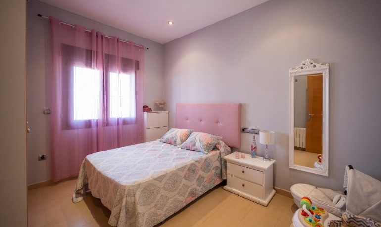 Herverkoop - Villa -
Jerónimo y Avileses - Jerónimo y Avileses - Town