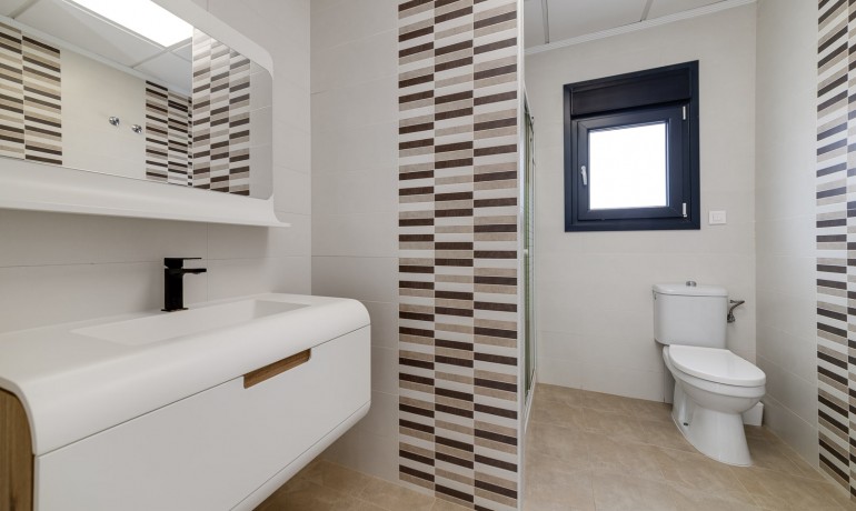 Herverkoop - Villa -
La Mata - La Mata - Town